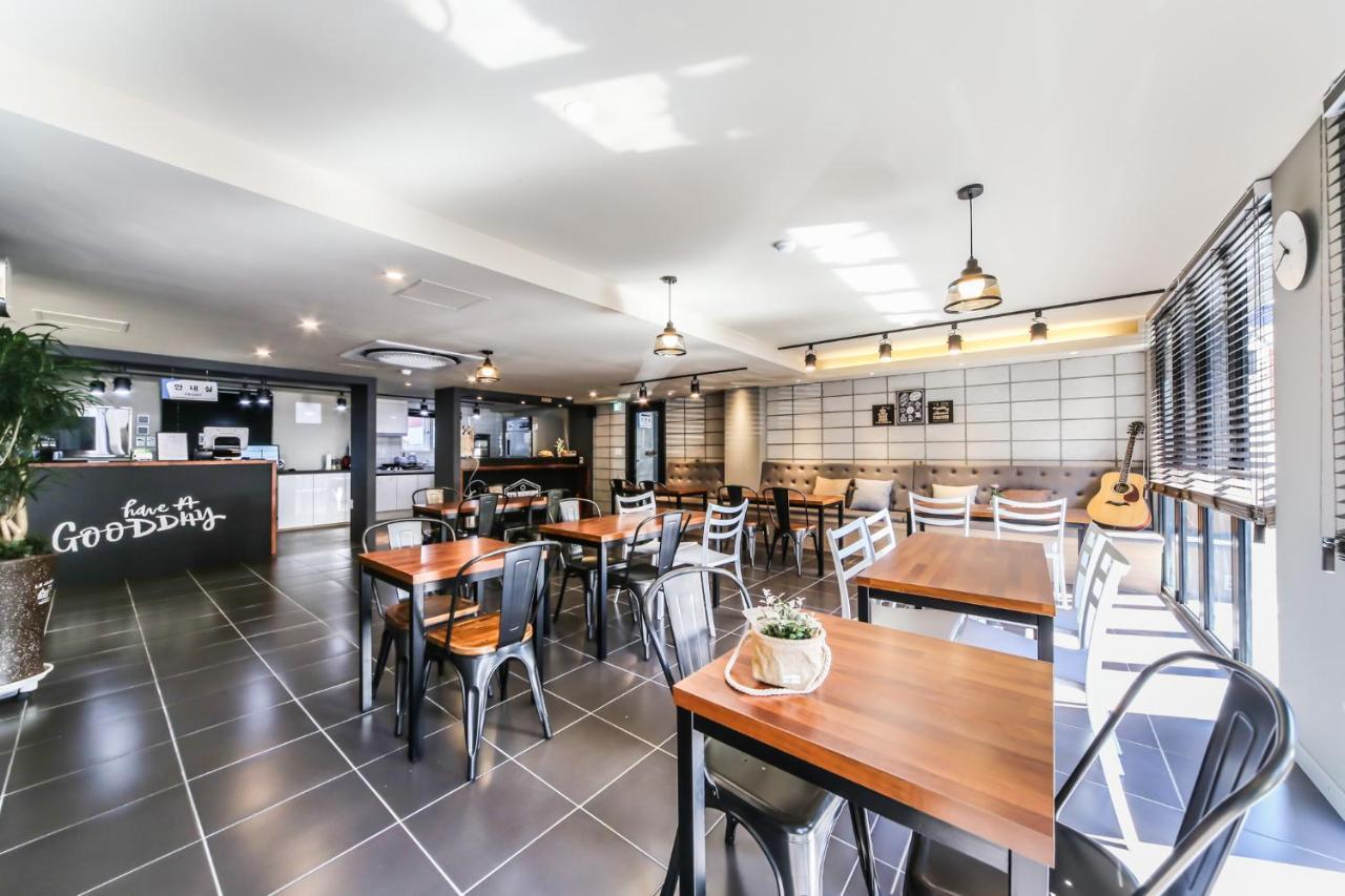 Hotel On Changwon Εξωτερικό φωτογραφία